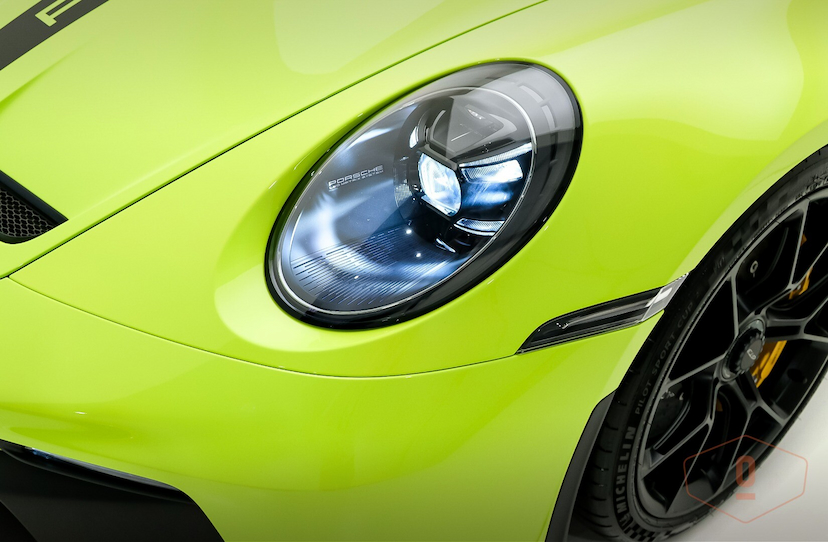 Foto do veículo PORSCHE 911 GT3  2022 8.890 KM 2.100.000,00