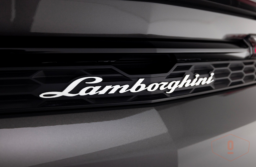 Foto do veículo LAMBORGHINI URUS SE 2025 0 KM 4.500.000,00