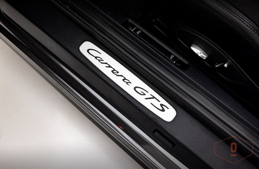 Foto do veículo PORSCHE 911 CARRERA GTS 2016 20.746 KM 750.000,00