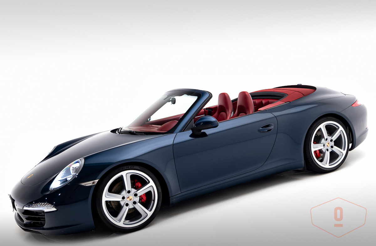 Foto do veículo PORSCHE 911 CARRERA CABRIOLET 2014/2015 22.530 KM R$ 620.000,00