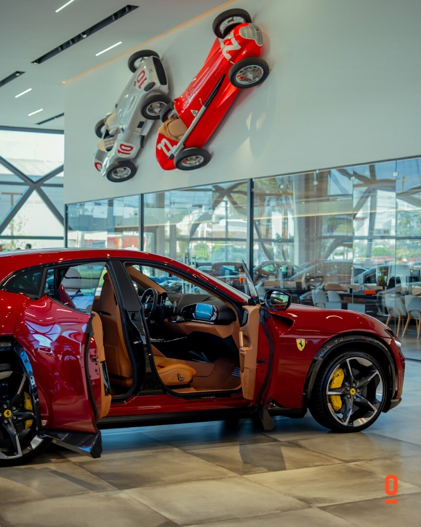Foto do veículo FERRARI PUROSANGUE   2024 213 KM 7.600.000,00