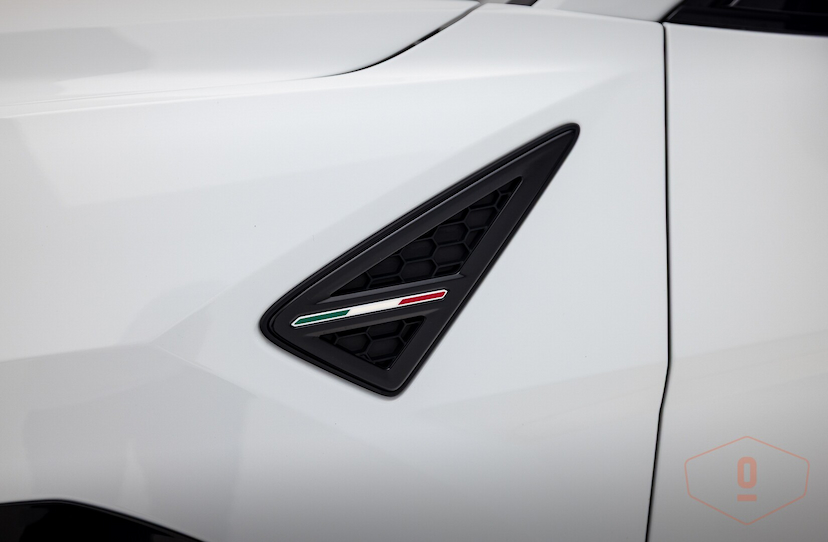 Foto do veículo LAMBORGHINI URUS   2019 7.276 KM 2.590.000,00