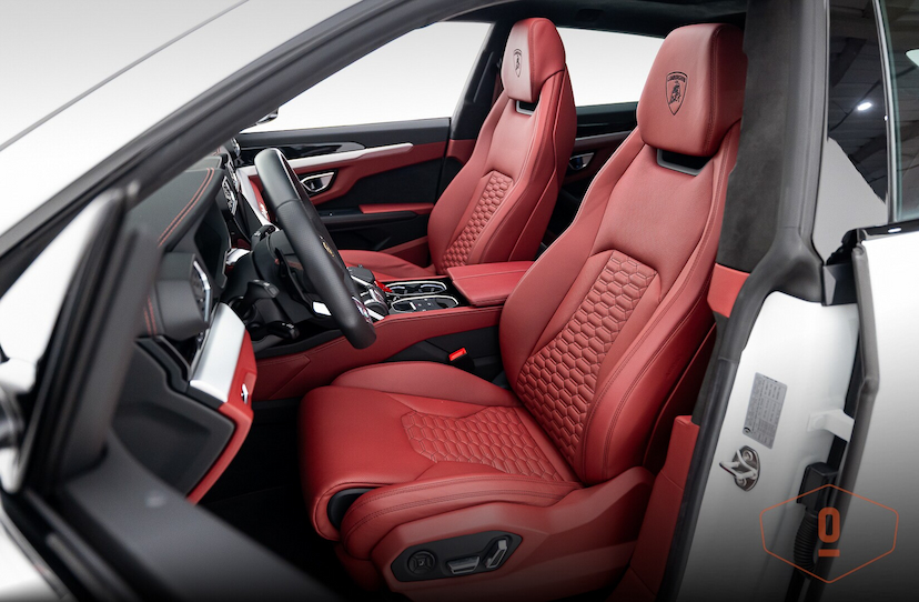 Foto do veículo LAMBORGHINI URUS   2019 7.276 KM 2.590.000,00