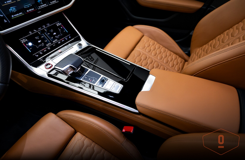 Foto do veículo AUDI RS6 AVANT 2023 6.815 KM 1.190.000,00