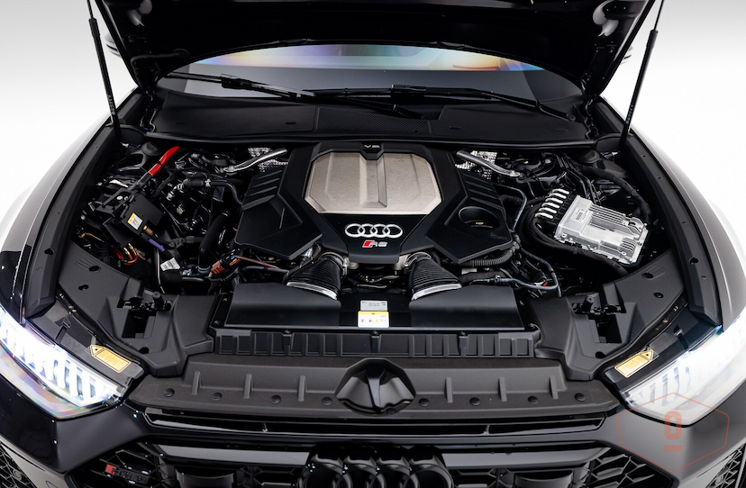 Foto do veículo AUDI RS6 AVANT 2023 6.815 KM 1.190.000,00