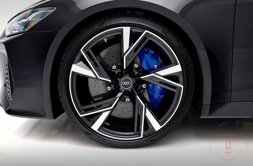 Foto do veículo AUDI RS6 AVANT 2023 6.815 KM 1.190.000,00