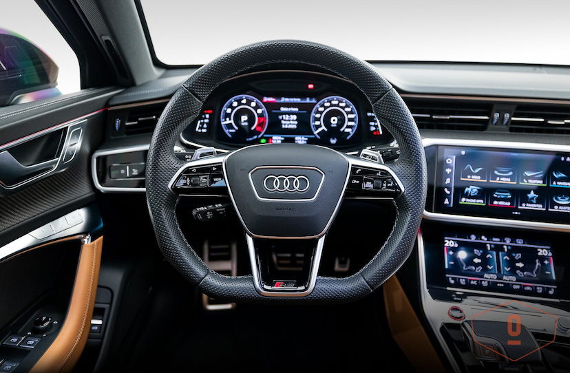 Foto do veículo AUDI RS6 AVANT 2023 6.815 KM 1.190.000,00