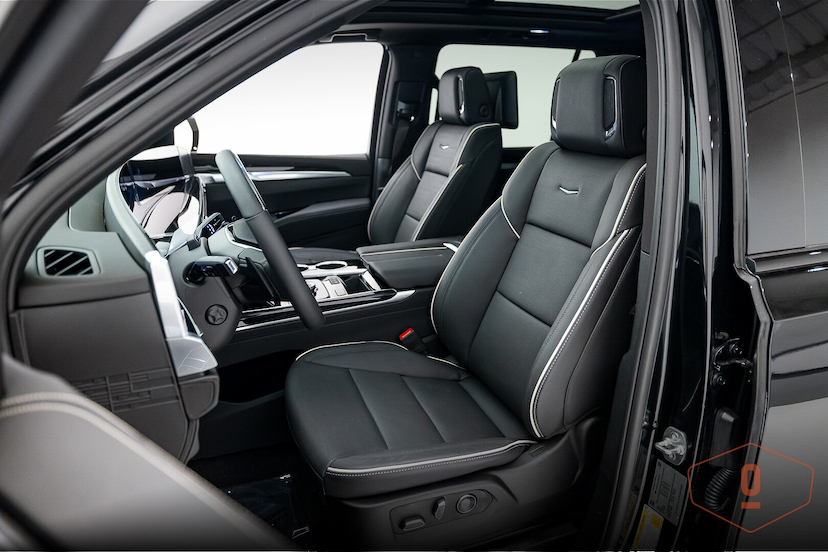 Foto do veículo CADILLAC ESCALADE SPORT 7L 2025 0 KM 2.450.000,00