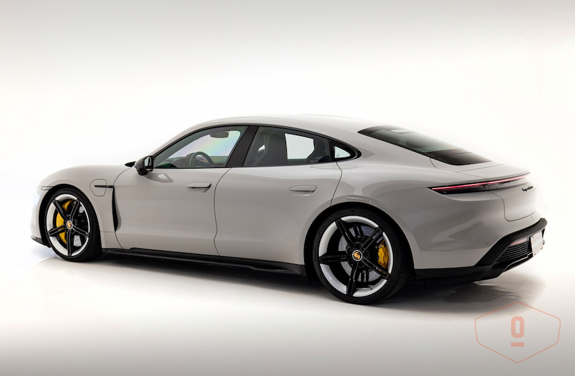 Foto do veículo PORSCHE TAYCAN TURBO S  2021 4 KM 590.000,00