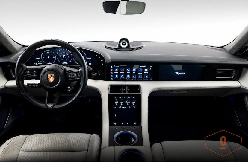 Foto do veículo PORSCHE TAYCAN TURBO S  2021 4 KM 590.000,00