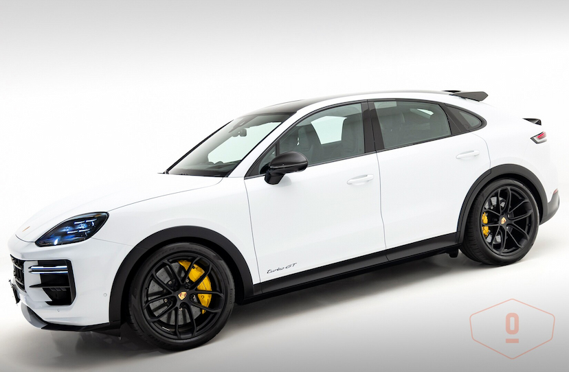 Foto do veículo PORSCHE CAYENNE TURBO GT  2024 8.451 KM 1.320.000,00