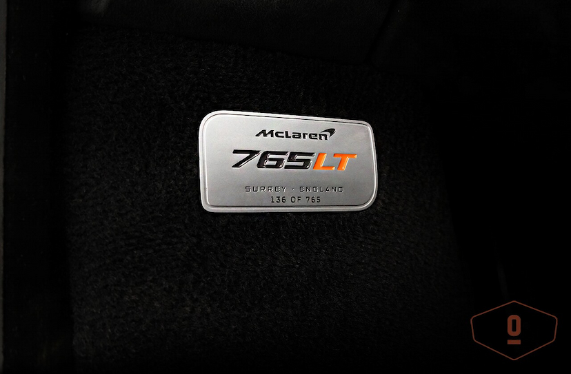 Foto do veículo MCLAREN 765LT   2021 2.459 KM 4.400.000,00