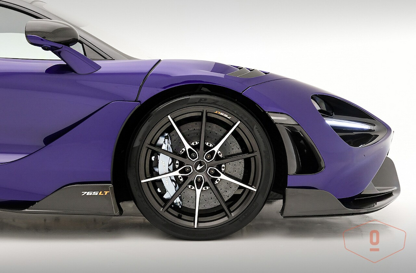 Foto do veículo MCLAREN 765LT   2021 2.459 KM 4.400.000,00