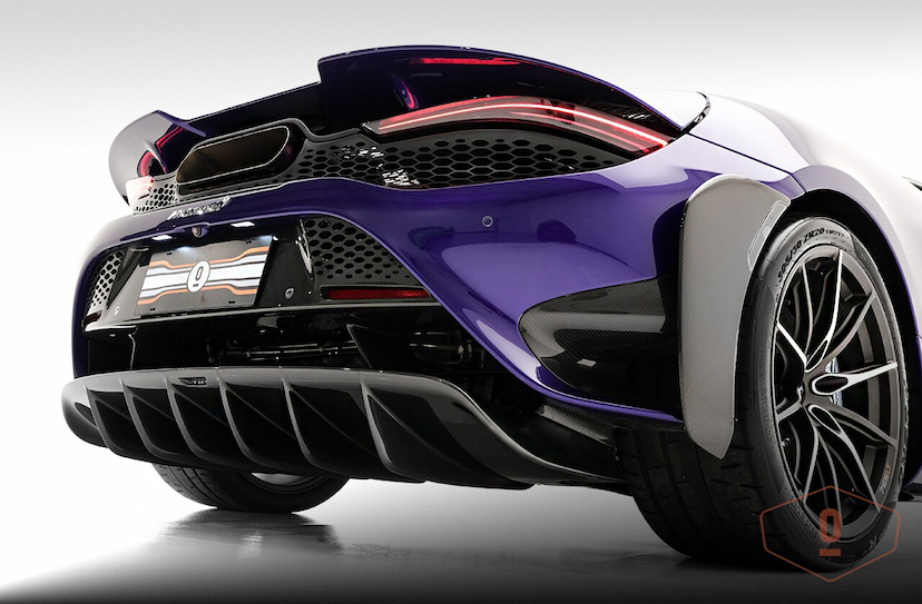 Foto do veículo MCLAREN 765LT   2021 2.459 KM 4.400.000,00