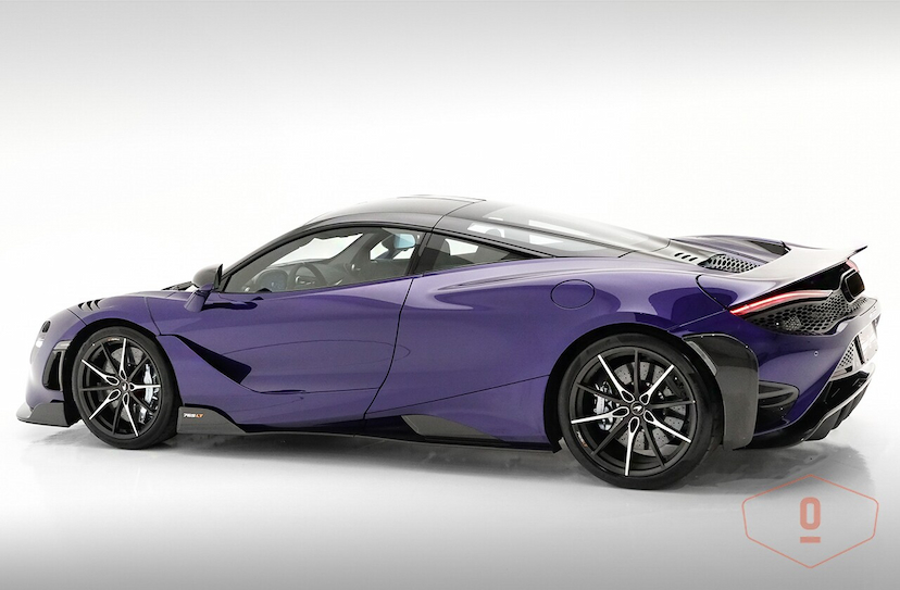 Foto do veículo MCLAREN 765LT   2021 2.459 KM 4.400.000,00