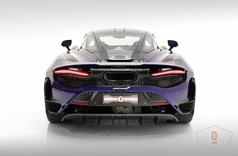 Foto do veículo MCLAREN 765LT   2021 2.459 KM 4.400.000,00