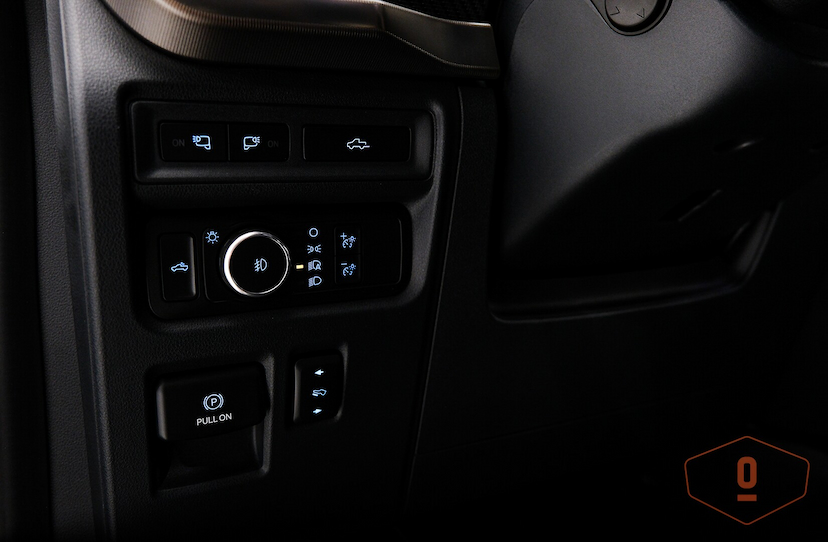 Foto do veículo FORD F-150 RAPTOR 2022 7.154 KM 950.000,00