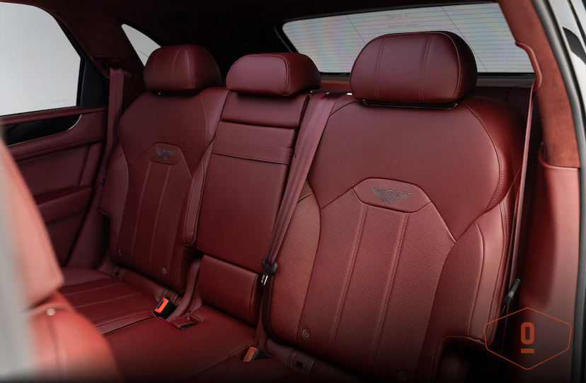Foto do veículo BENTLEY BENTAYGA HYBRID 2021 2.485 KM 2.200.000,00
