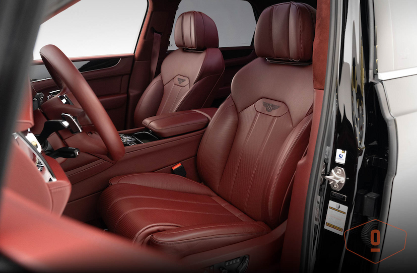 Foto do veículo BENTLEY BENTAYGA HYBRID 2021 2.485 KM 2.200.000,00
