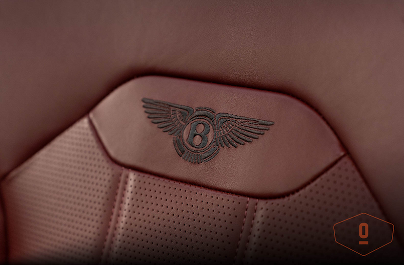 Foto do veículo BENTLEY BENTAYGA HYBRID 2021 2.485 KM 2.200.000,00