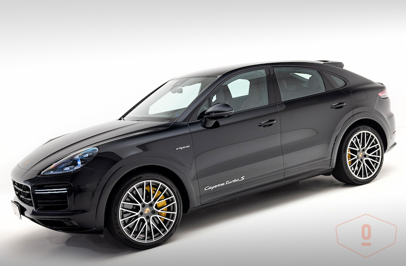 Foto do veículo PORSCHE CAYENNE TURBO S E-HYBRID COUPÉ 2023 5.912 KM 950.000,00