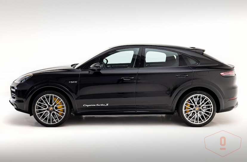 Foto do veículo PORSCHE CAYENNE TURBO S E-HYBRID COUPÉ 2023 5.912 KM 950.000,00