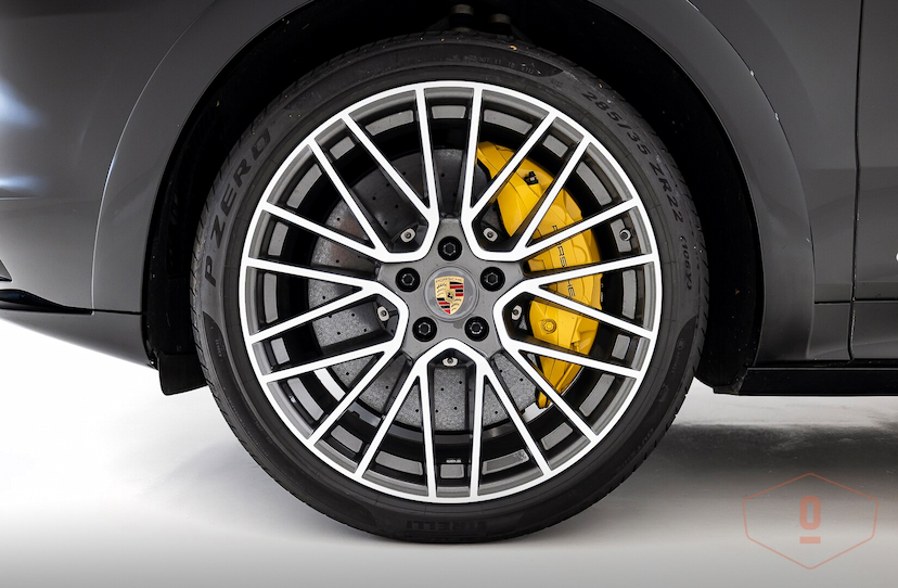 Foto do veículo PORSCHE CAYENNE TURBO S E-HYBRID COUPÉ 2023 5.912 KM 950.000,00
