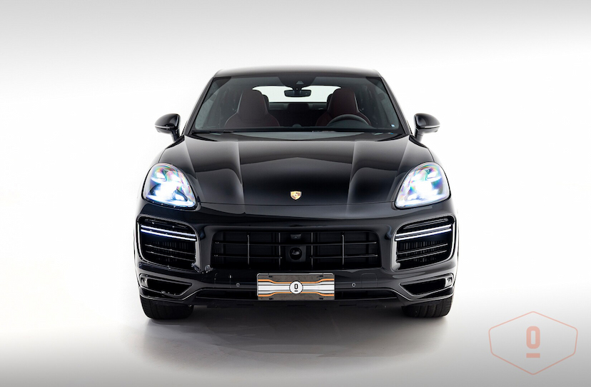 Foto do veículo PORSCHE CAYENNE TURBO S E-HYBRID COUPÉ 2023 5.912 KM 950.000,00