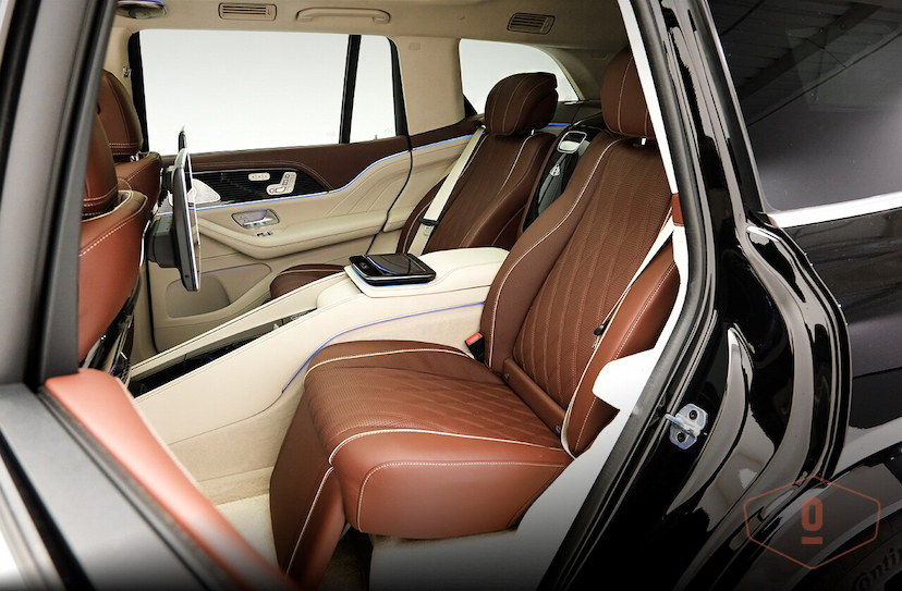 Foto do veículo MAYBACH GLS 600 MAYBACH  2024 3 KM 2.950.000,00