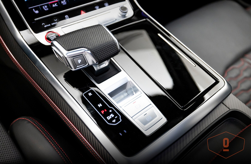 Foto do veículo AUDI RS Q8 TFSI 2023 9.870 KM 1.050.000,00