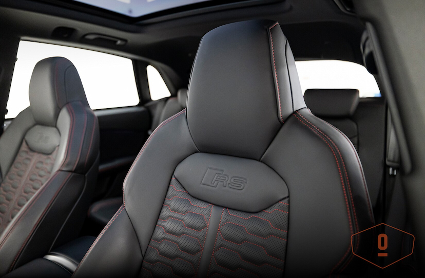 Foto do veículo AUDI RS Q8 TFSI 2023 9.870 KM 1.050.000,00