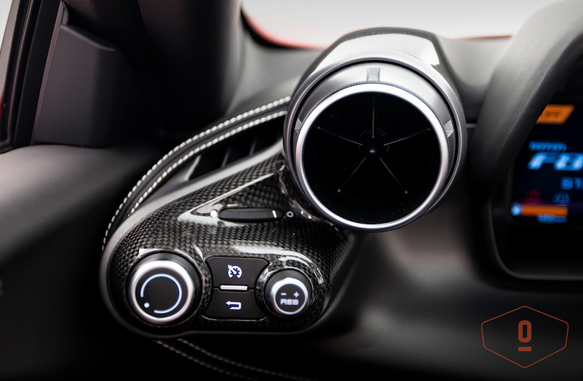 Foto do veículo FERRARI F8 TRIBUTO SPIDER 2022 1 KM 4.200.000,00