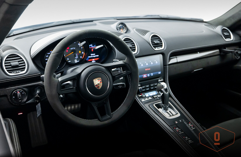 Foto do veículo PORSCHE 718 CAYMAN GT4 2023 3 KM 970.000,00