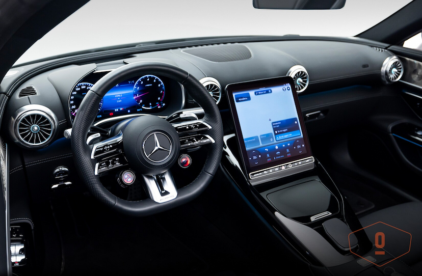 Foto do veículo MERCEDES-BENZ SL 63 AMG   2023 2.169 KM 1.590.000,00