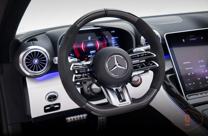 Foto do veículo MERCEDES-BENZ SL 63 AMG   2024 396 KM 1.550.000,00