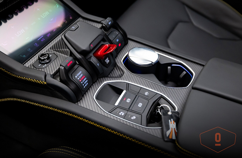 Foto do veículo LAMBORGHINI URUS SE 2025 0 KM 4.300.000,00