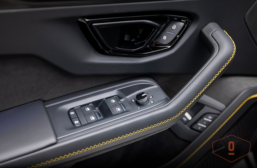 Foto do veículo LAMBORGHINI URUS SE 2025 0 KM 4.300.000,00