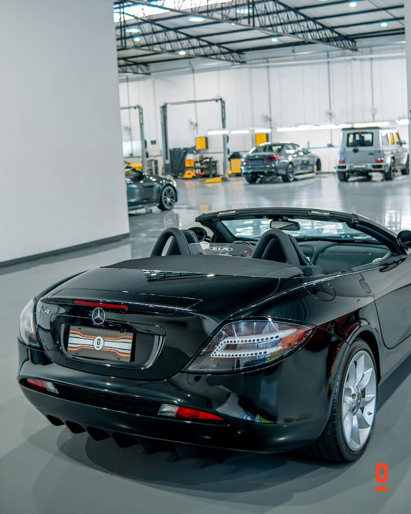 Foto do veículo MERCEDES-BENZ SLR MCLAREN ROADSTER 2008 3.329 KM 6.800.000,00