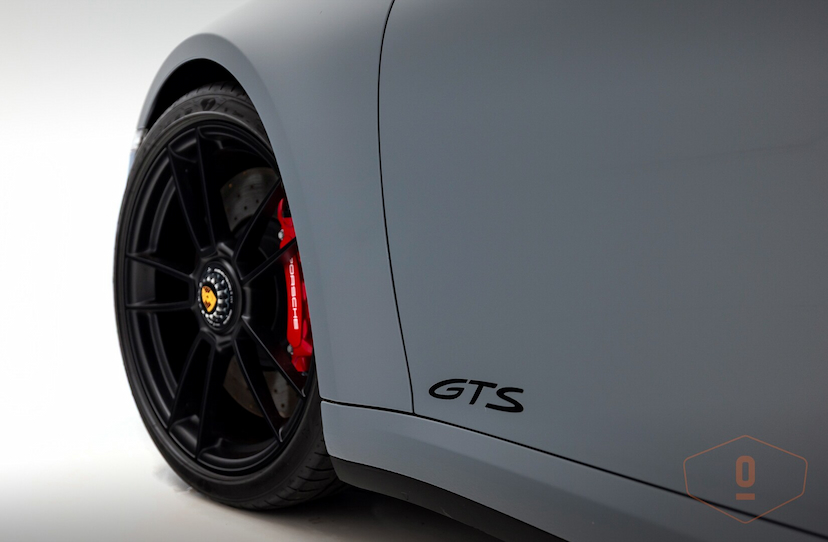 Foto do veículo PORSCHE 911 CARRERA 4 GTS 2024 3.546 KM 1.100.000,00