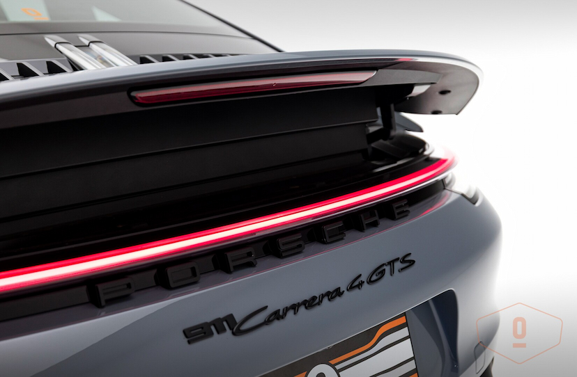 Foto do veículo PORSCHE 911 CARRERA 4 GTS 2024 3.546 KM 1.100.000,00