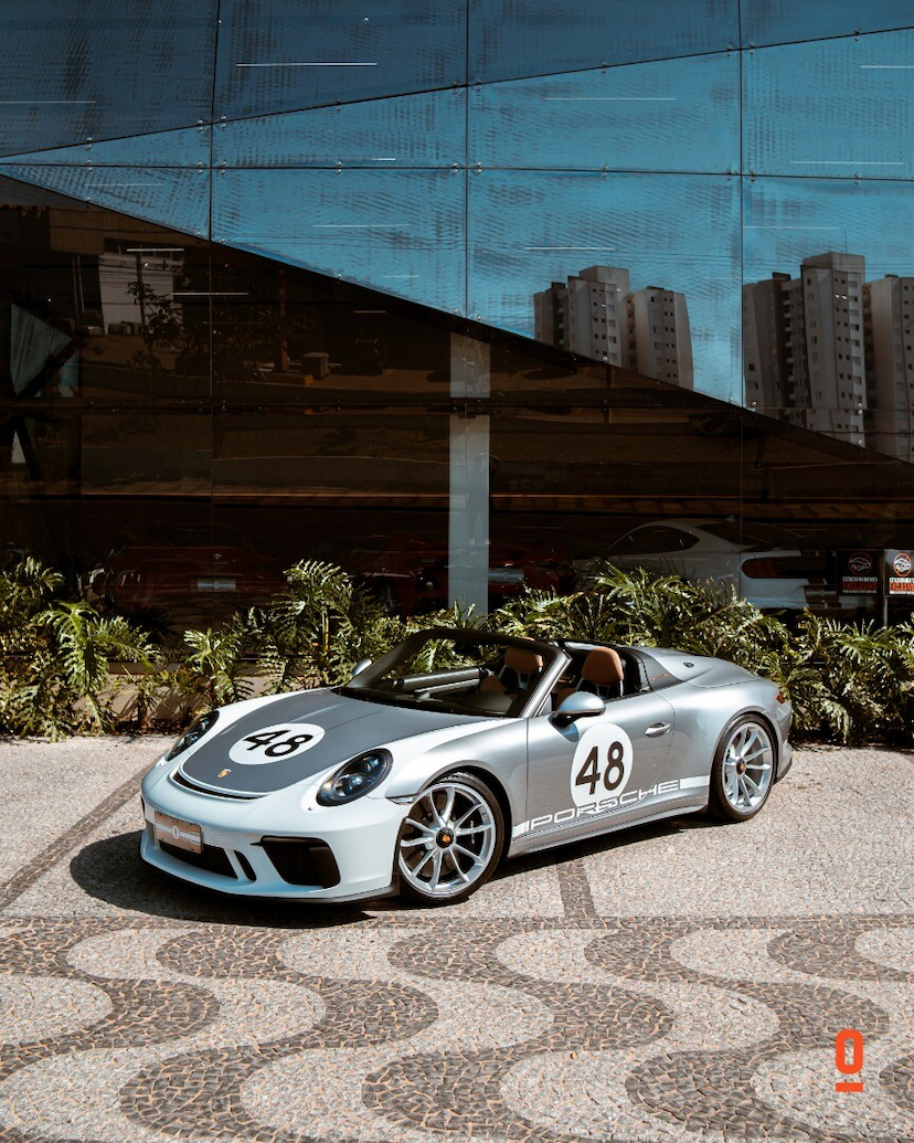 Foto do veículo PORSCHE 911 SPEEDSTER MANUAL 2019 6.032 KM 3.990.000,00
