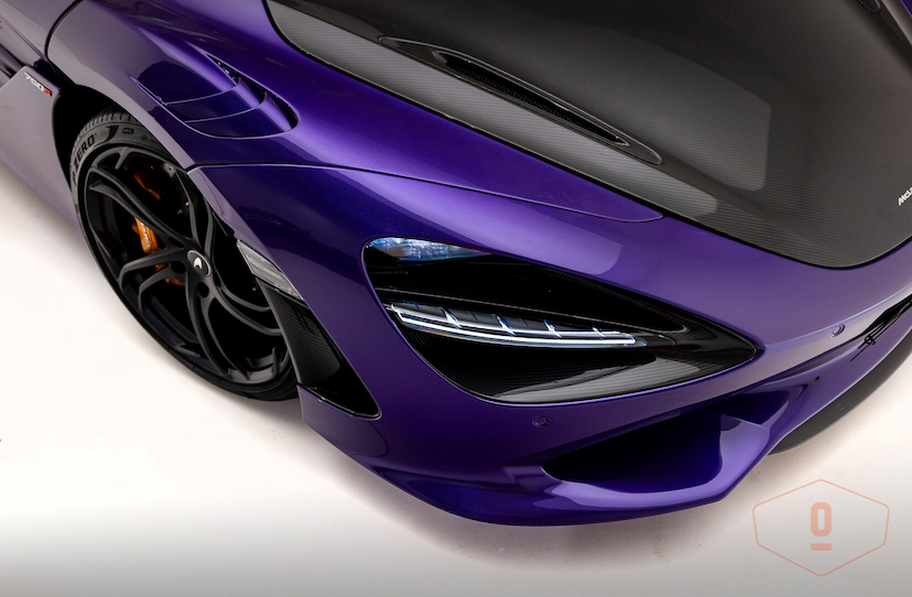 Foto do veículo MCLAREN 750S COUPE 2024 5.439 KM 3.900.000,00