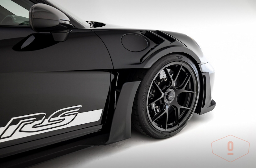 Foto do veículo PORSCHE 911 GT3 RS 2024 4.759 KM 3.390.000,00