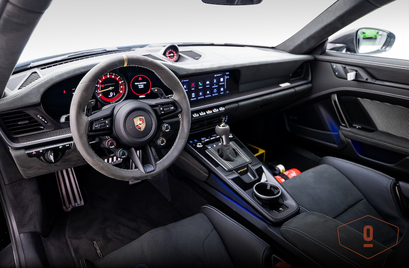 Foto do veículo PORSCHE 911 GT3 RS 2024 4.759 KM 3.390.000,00