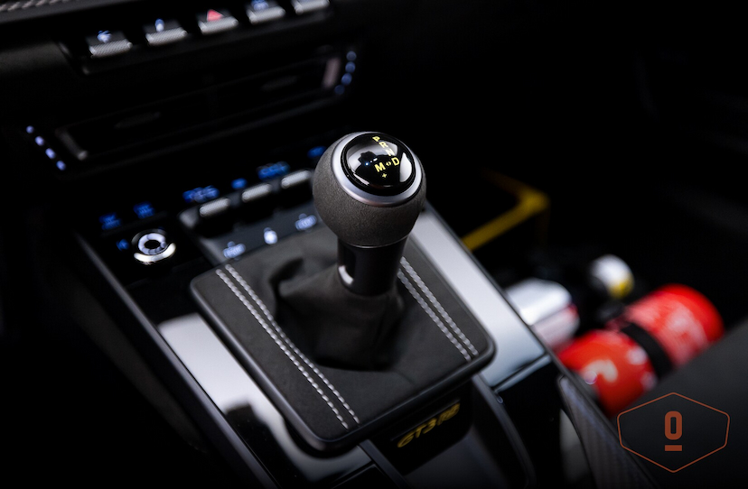 Foto do veículo PORSCHE 911 GT3 RS 2024 4.759 KM 3.390.000,00