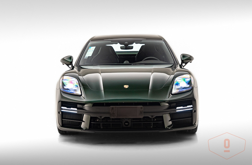 Foto do veículo PORSCHE PANAMERA 4S E-HYBRID  2025 3.675 KM 1.080.000,00