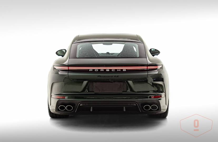 Foto do veículo PORSCHE PANAMERA 4S E-HYBRID  2025 3.675 KM 1.080.000,00
