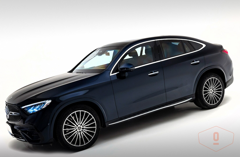 Foto do veículo MERCEDES-BENZ GLC 300 4MATIC COUPÉ   22.735 KM 600.000,00