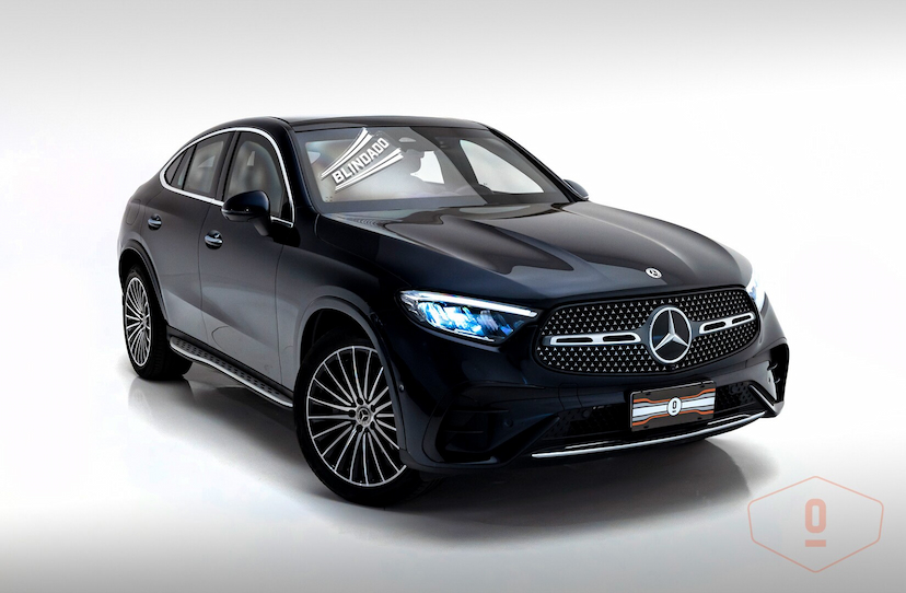 Foto do veículo MERCEDES-BENZ GLC 300 4MATIC COUPÉ   22.735 KM 600.000,00