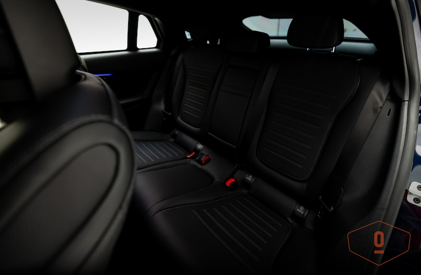 Foto do veículo MERCEDES-BENZ GLC 300 4MATIC COUPÉ   22.735 KM 600.000,00